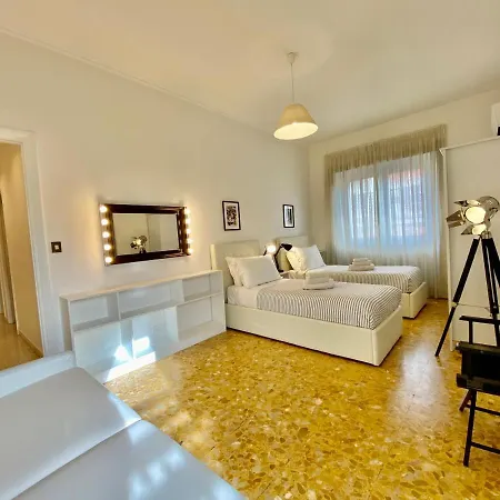 Elegant Vatican Metro & Golf *