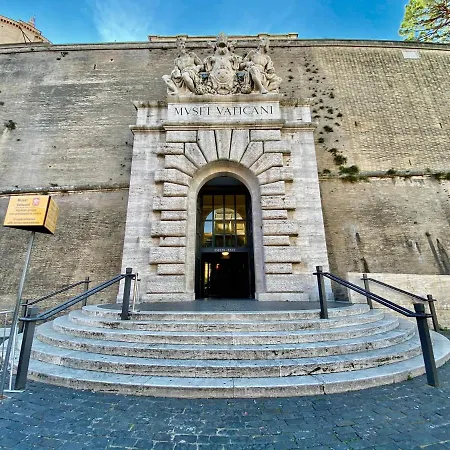 Elegant Vatican Metro & Golf Apartament *