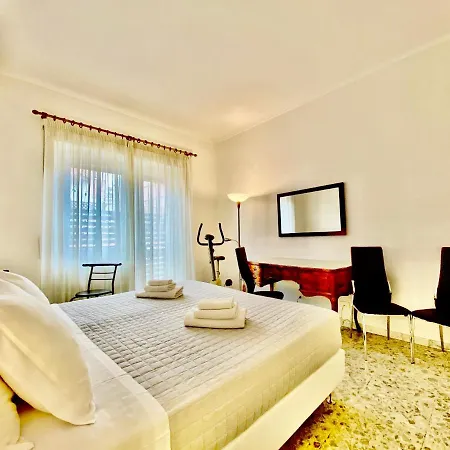 Lägenhet Elegant Vatican Metro & Golf *