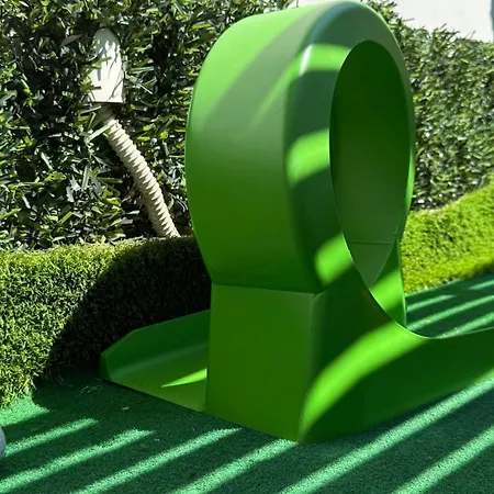 Elegant Vatican Metro & Golf