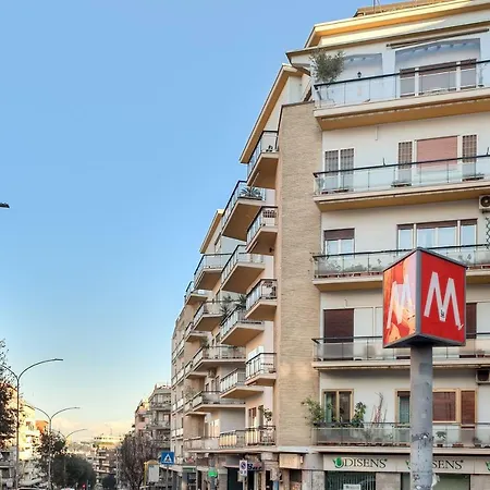 Elegant Vatican Metro & Golf Apartament Rzym